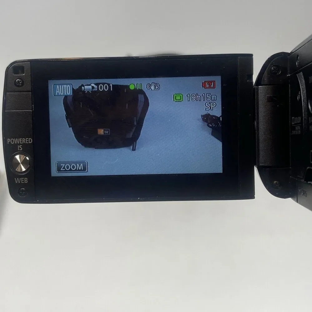 Canon VIXIA HF M32 Full HD 1080p AVCHD 64GB Flash Camcorder 15x W/ Extras Tested